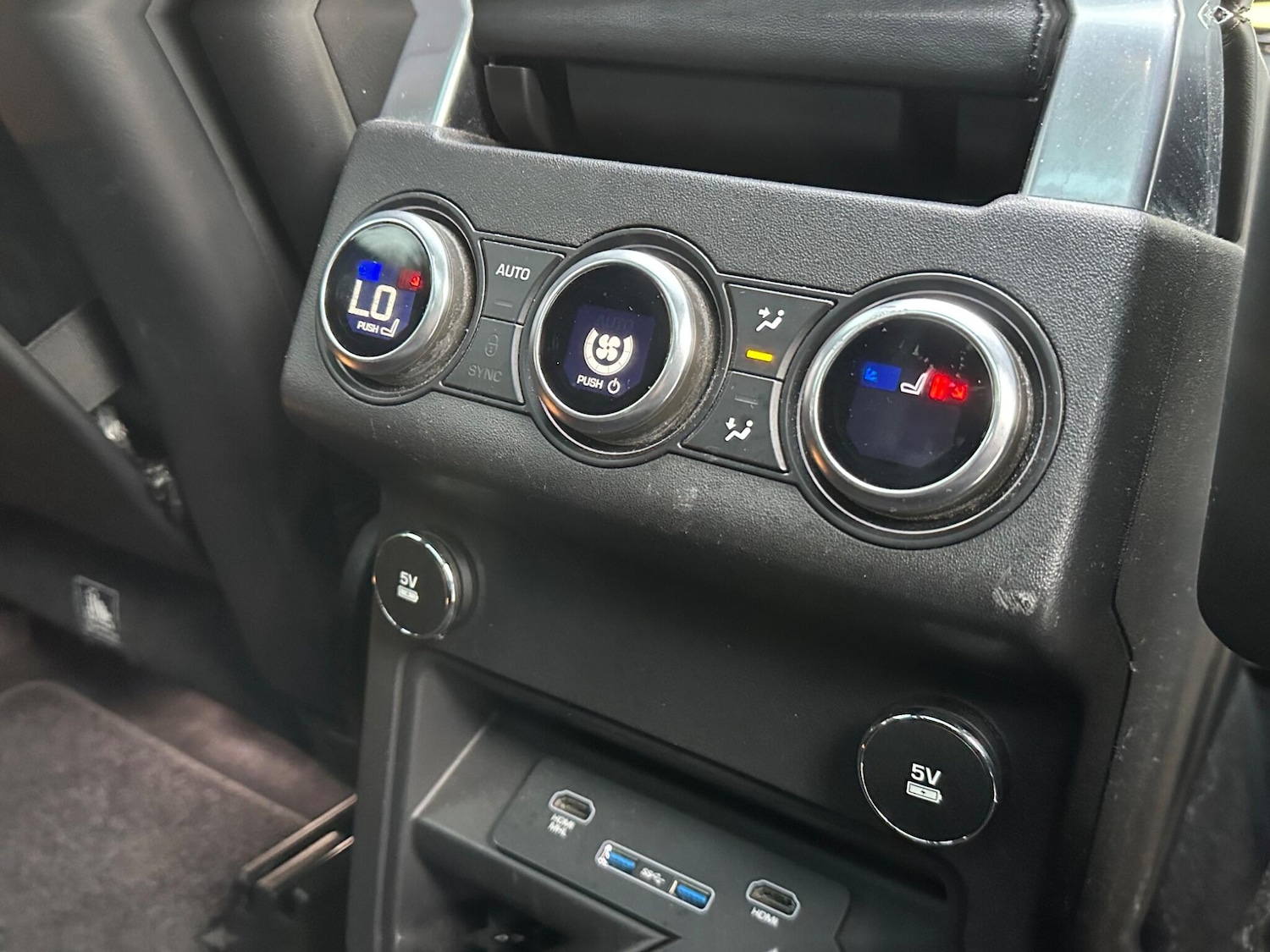 Used Land Rover Discovery 2018 for sale - 76743017: Photo 38