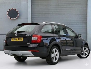 Used Skoda Octavia 2017 for sale - 78663641: Photo