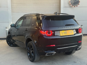 Used Land Rover Discovery Sport 2019 for sale - 78759768: Photo