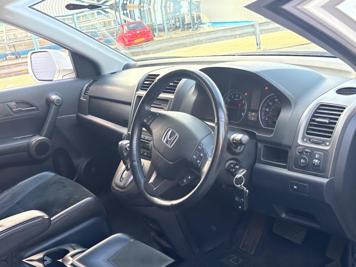 Used Honda CR-V 2012 for sale - 76200410: Photo 3