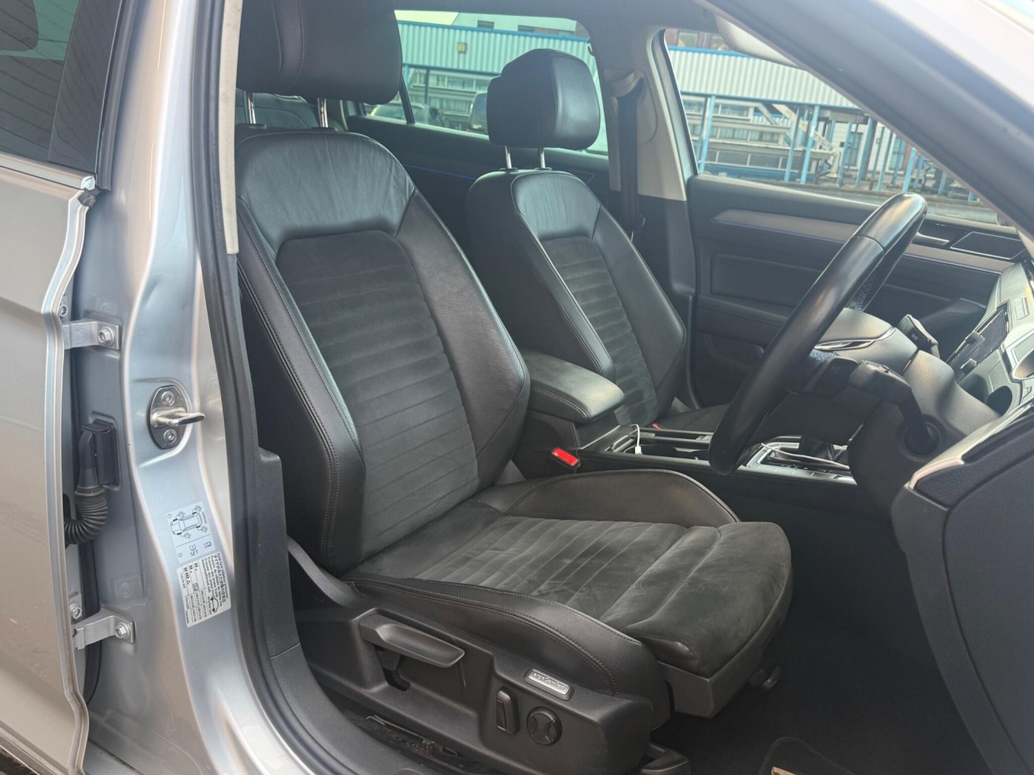 Used Volkswagen Passat 2018 for sale - 77637869: Photo 15