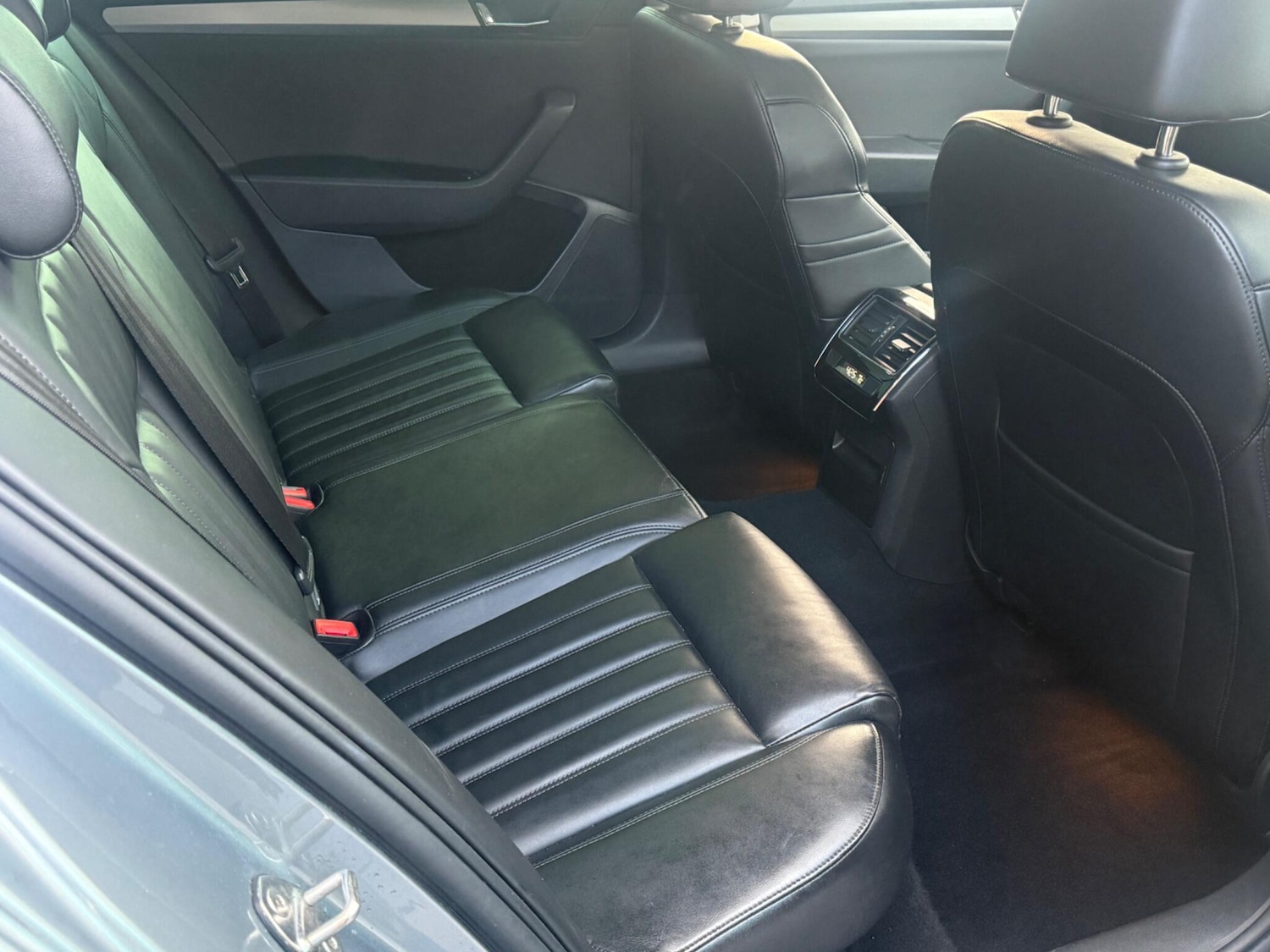 Used Skoda Superb 2016 for sale - 77625612: Photo 33