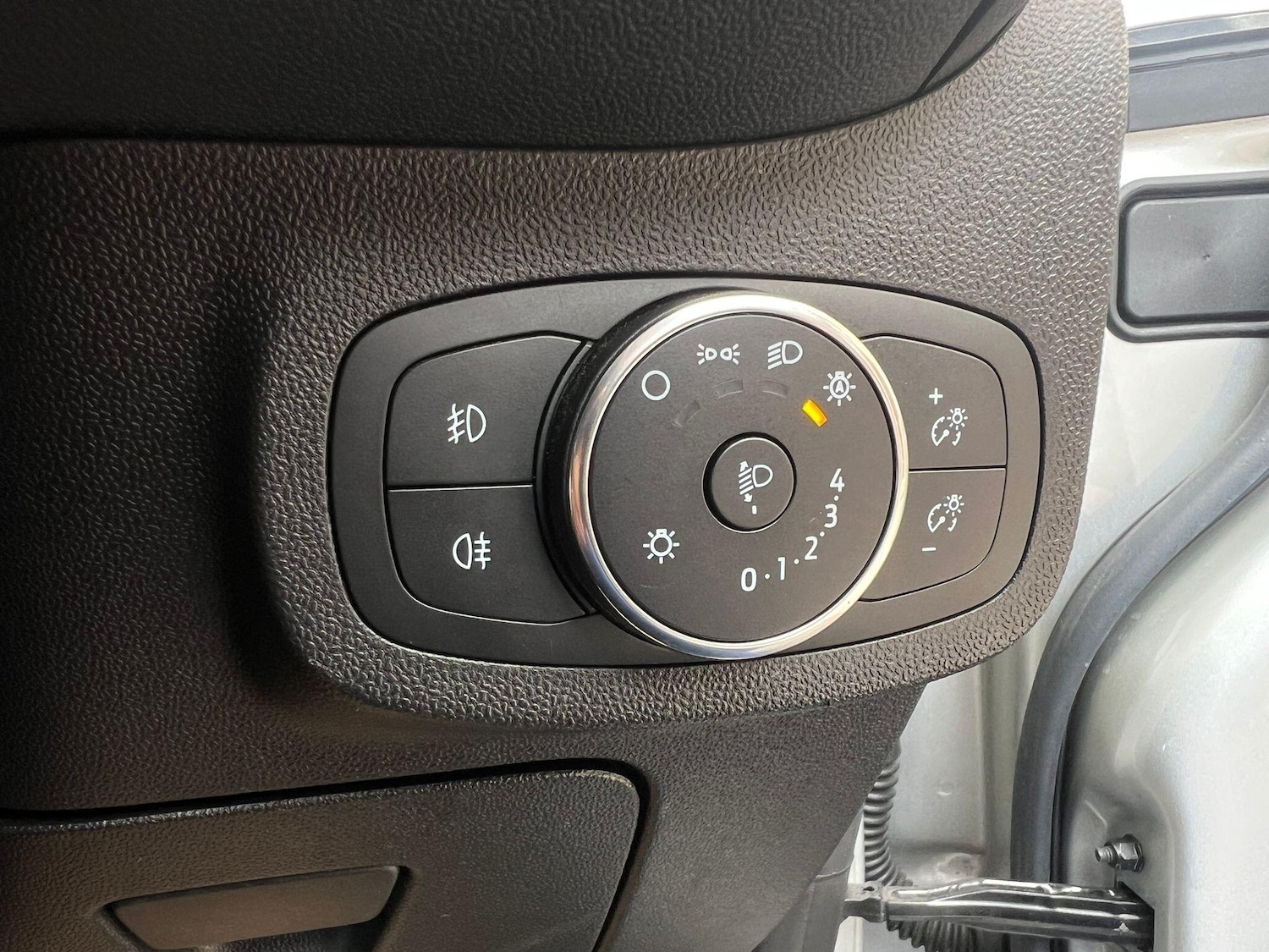 Used Ford Fiesta 2020 for sale - 76995831: Photo 40