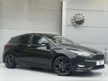 Used Ford Focus 2017 for sale - 77637579: Photo