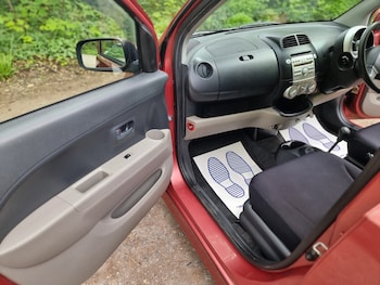 Used Daihatsu Sirion 2005 for sale - 74898604: Photo