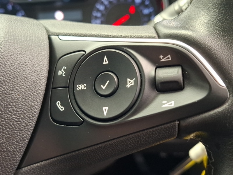 Used Vauxhall Crossland 2021 for sale - 75976560: Photo 18