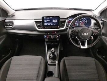 Used Kia Stonic 2023 for sale - 77418701: Photo