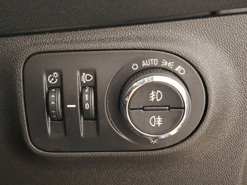 Used Vauxhall Corsa 2017 for sale - 77366510: Photo 19