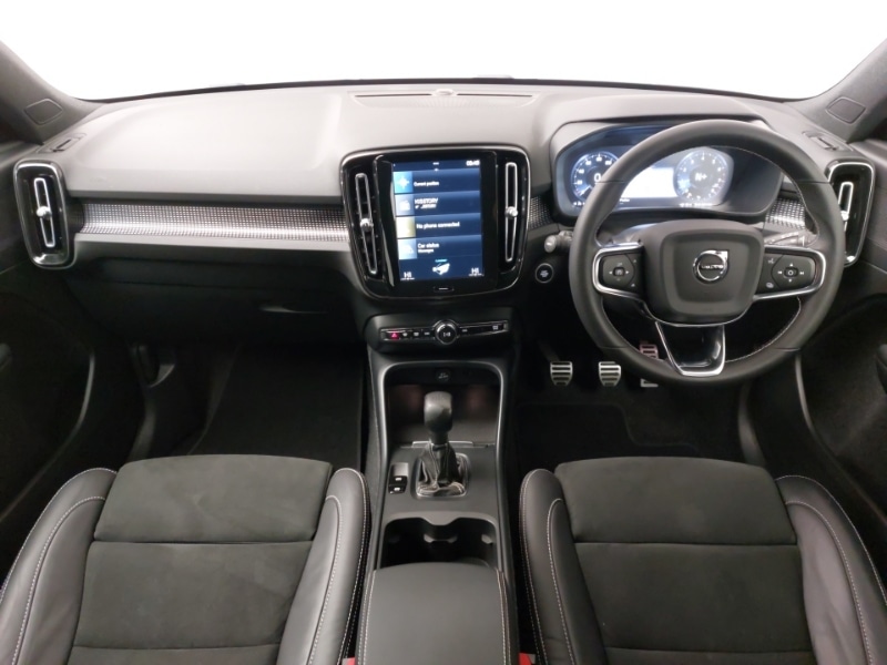 Used Volvo XC40 2021 for sale - 76414529: Photo 2