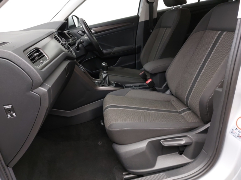 Used Volkswagen T-Roc 2018 for sale - 77761420: Photo 5