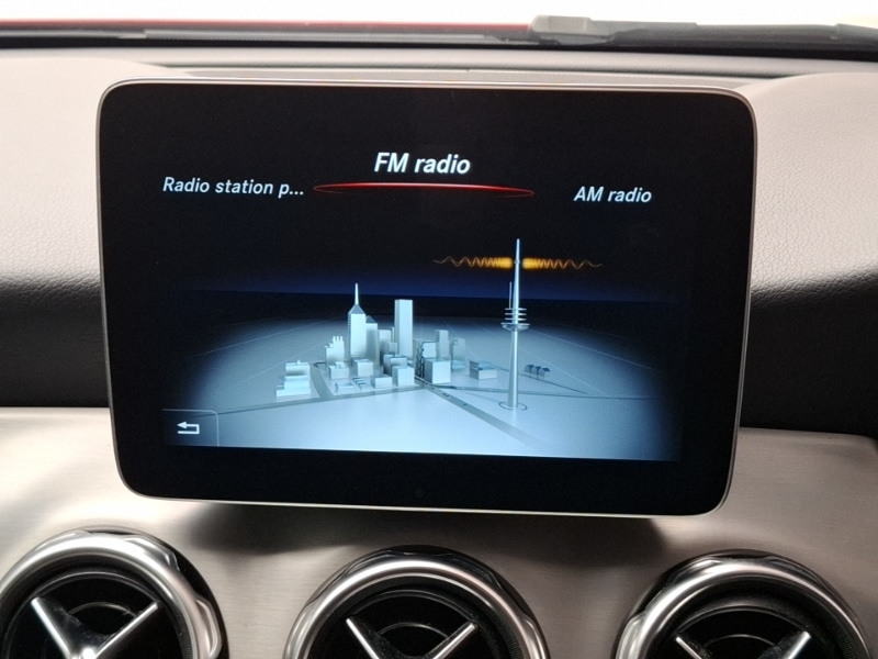 Used Mercedes-Benz GLA 2020 for sale - 77010810: Photo 10