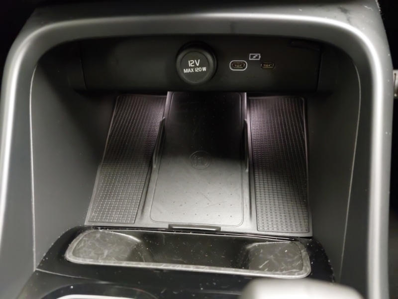 Used Volvo XC40 2025 for sale - 76556583: Photo 18