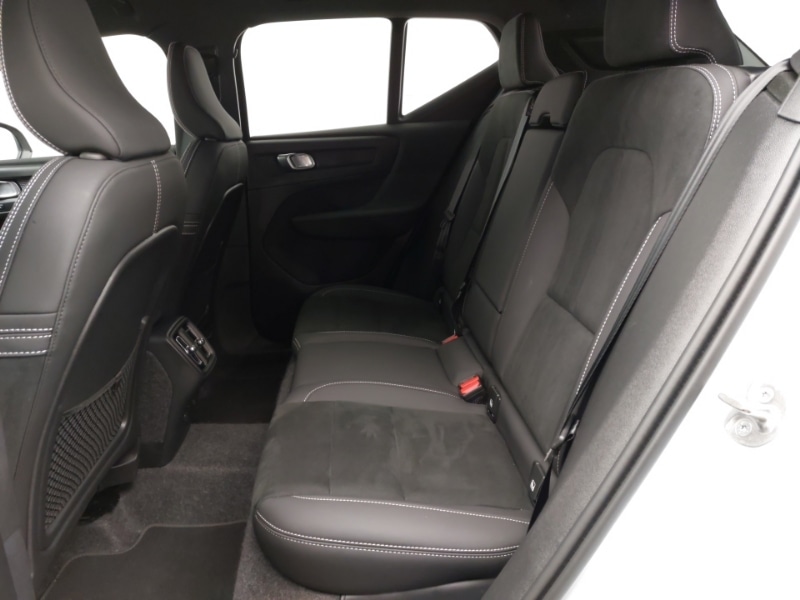 Used Volvo XC40 2025 for sale - 76556583: Photo 6