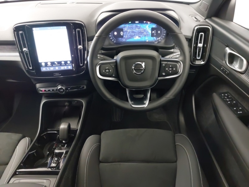 Used Volvo XC40 2025 for sale - 76556583: Photo 7