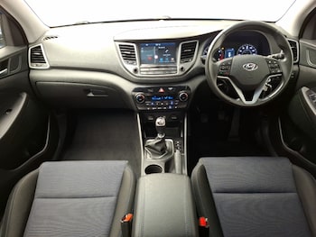 Used Hyundai TUCSON 2018 for sale - 75558121: Photo