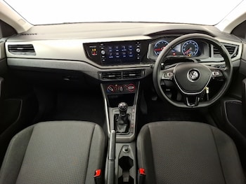 Used Volkswagen Polo 2018 for sale - 79087123: Photo