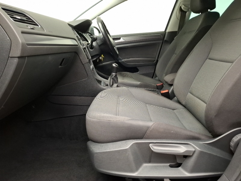 Used Volkswagen Golf 2019 for sale - 76651694: Photo 5