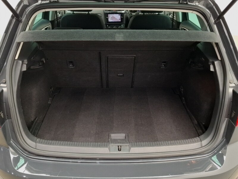 Used Volkswagen Golf 2019 for sale - 76651694: Photo 8