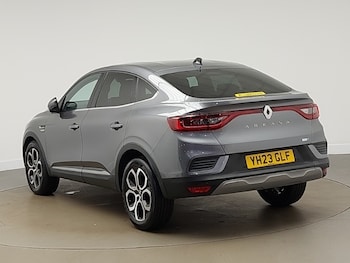 Used Renault Arkana 2023 for sale - 78369049: Photo