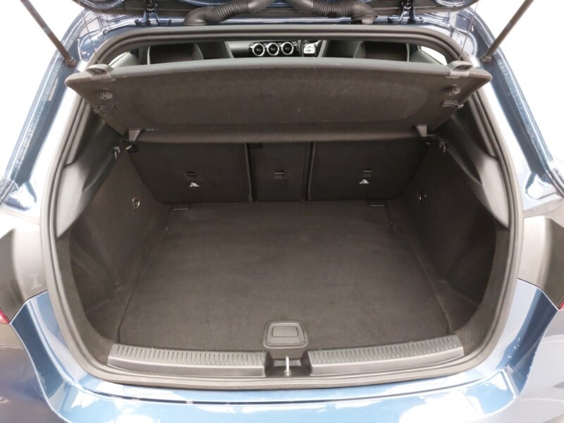 Used Mercedes-Benz A-Class 2019 for sale - 77251905: Photo 8