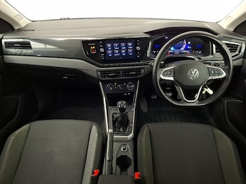 Used Volkswagen Polo 2024 for sale - 79569875: Photo