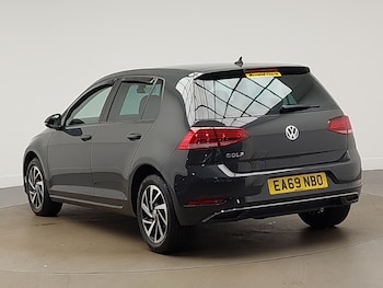Used Volkswagen Golf 2019 for sale - 78916783: Photo