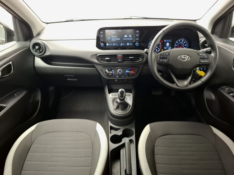 Used Hyundai i10 2023 for sale - 77454040: Photo 2