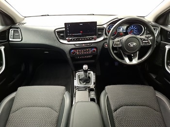 Used Kia XCeed 2019 for sale - 76078514: Photo 2
