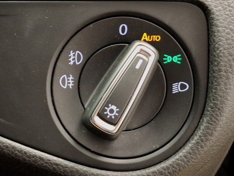 Used Volkswagen Golf 2019 for sale - 76651647: Photo 19