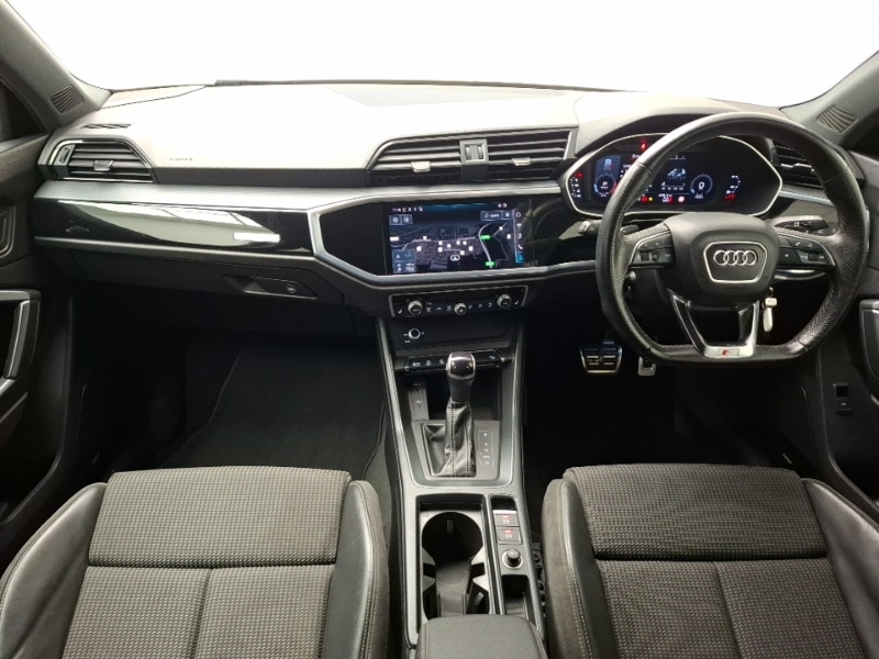 Used Audi Q3 2022 for sale - 78113653: Photo 2