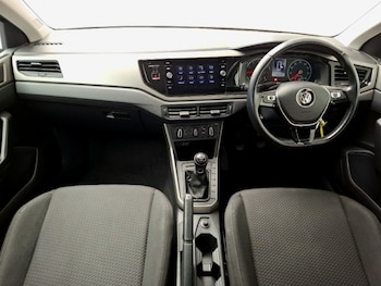 Used Volkswagen Polo 2018 for sale - 76571445: Photo