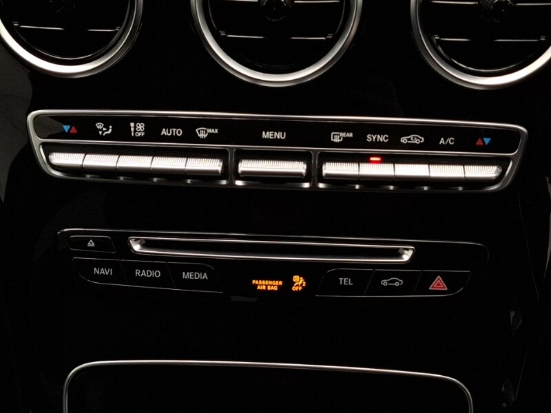 Used Mercedes-Benz GLC 2018 for sale - 77299767: Photo 17