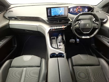 Used Peugeot 3008 2022 for sale - 76160712: Photo 2