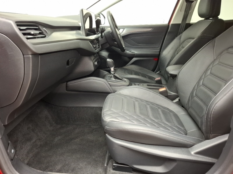 Used Ford Focus 2022 for sale - 76721897: Photo 5