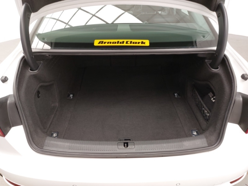 Used Audi A4 2019 for sale - 77405157: Photo 8