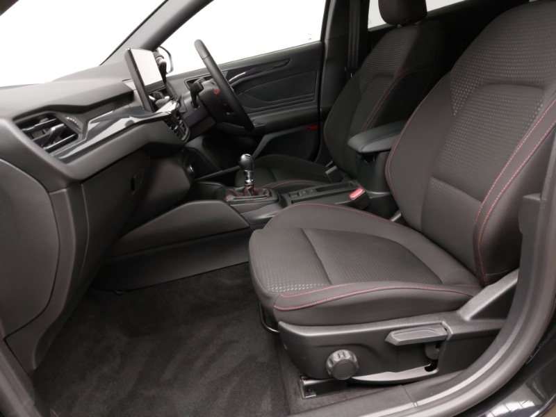 Used Ford Focus 2022 for sale - 77338433: Photo 5