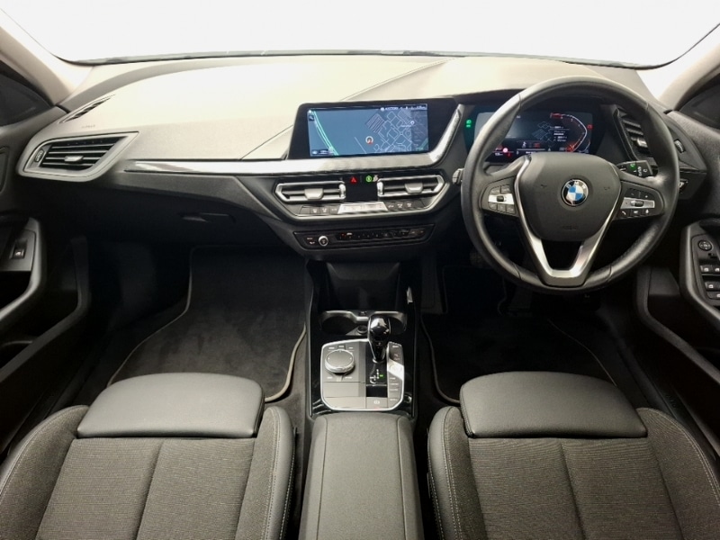 Used BMW 1 Series 2024 for sale - 77999389: Photo 2