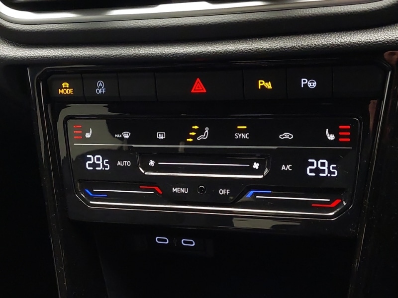 Used Volkswagen T-Roc 2022 for sale - 76906766: Photo 15