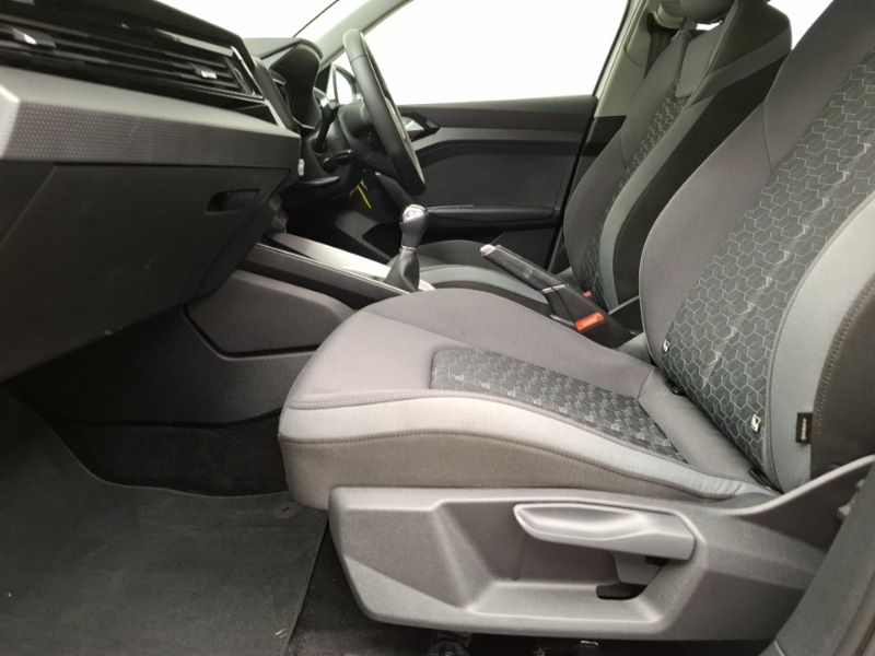 Used Audi A1 2024 for sale - 76160543: Photo 5