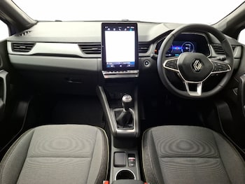Used Renault Captur 2025 for sale - 76543593: Photo