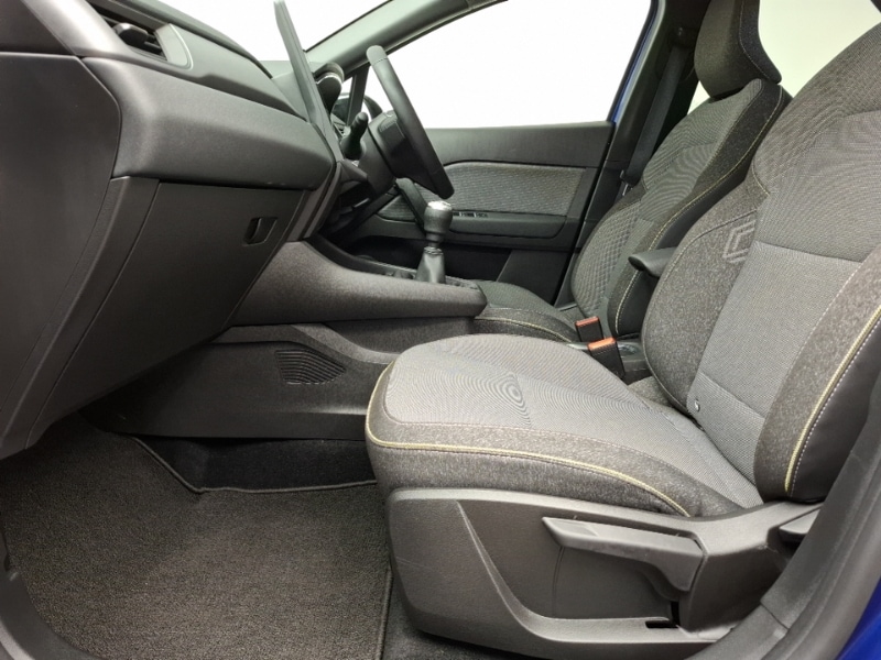 Used Renault Captur 2025 for sale - 76543593: Photo 5