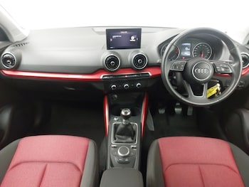 Used Audi Q2 2017 for sale - 76150399: Photo