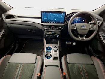 Used Ford Kuga 2025 for sale - 77352881: Photo