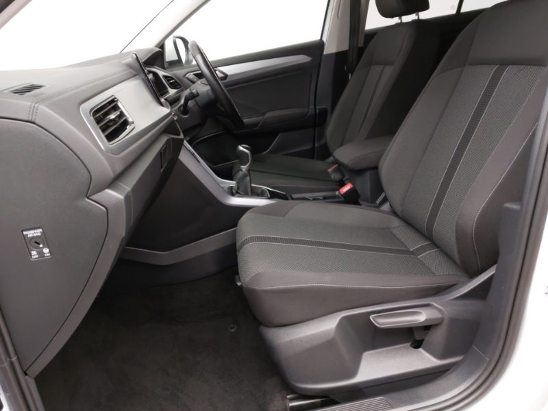 Used Volkswagen T-Roc 2022 for sale - 77299778: Photo 5