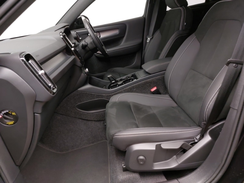 Used Volvo XC40 2025 for sale - 78126602: Photo 5