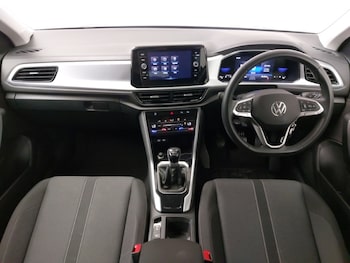 Used Volkswagen T-Roc 2023 for sale - 78560374: Photo