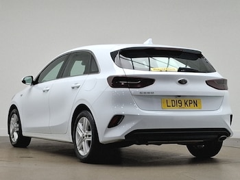 Used Kia Ceed 2019 for sale - 77126316: Photo