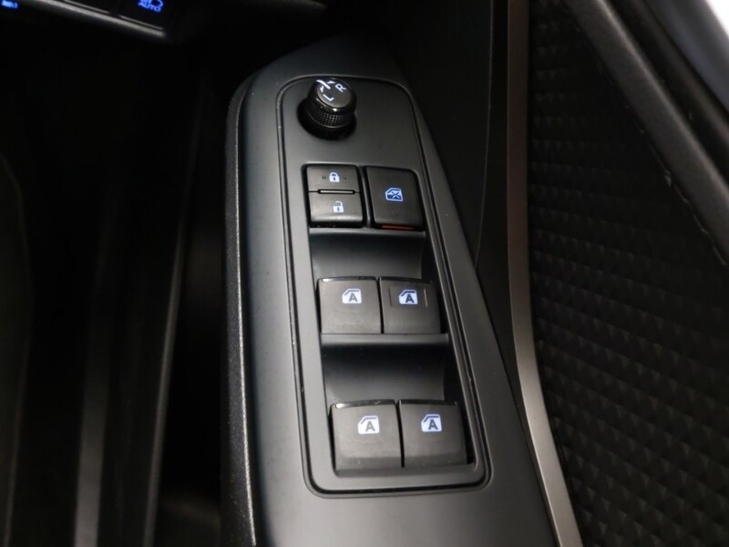 Used Toyota C-HR 2019 for sale - 76543595: Photo 19