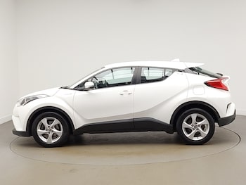 Used Toyota C-HR 2019 for sale - 76543595: Photo