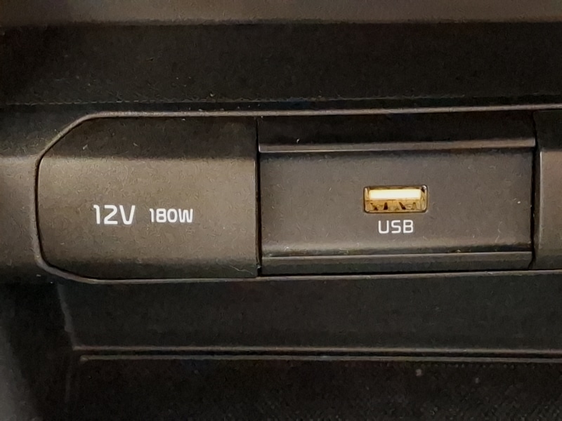 Used Kia Stonic 2022 for sale - 76964224: Photo 14